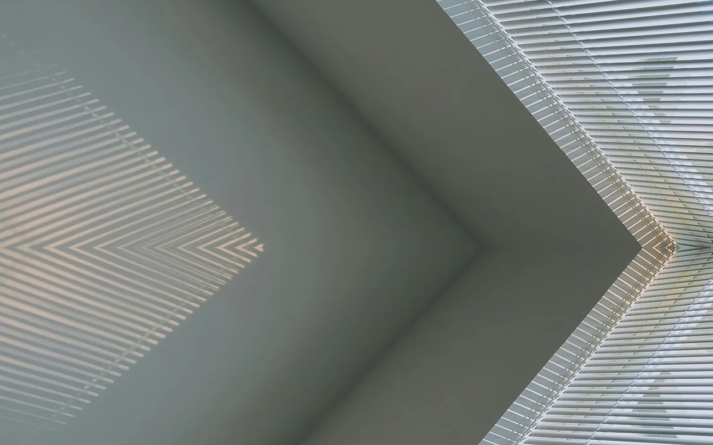 An abstract geometric study of light and shadow